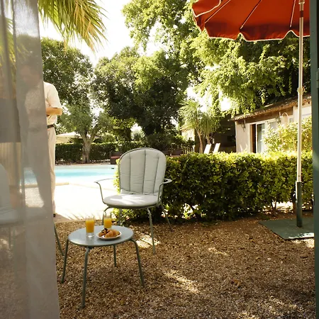 Western L'orangerie Hotel 4*