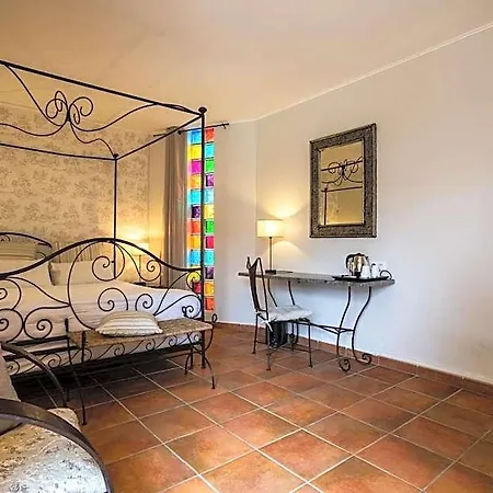 فندق Western L'orangerie نيم