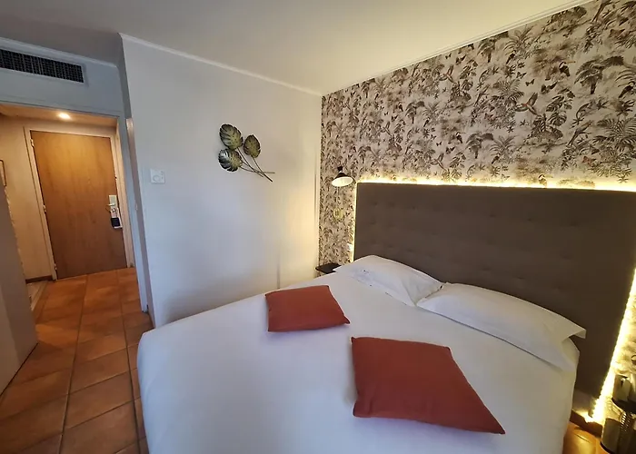 Western L'orangerie 4* Nîmes